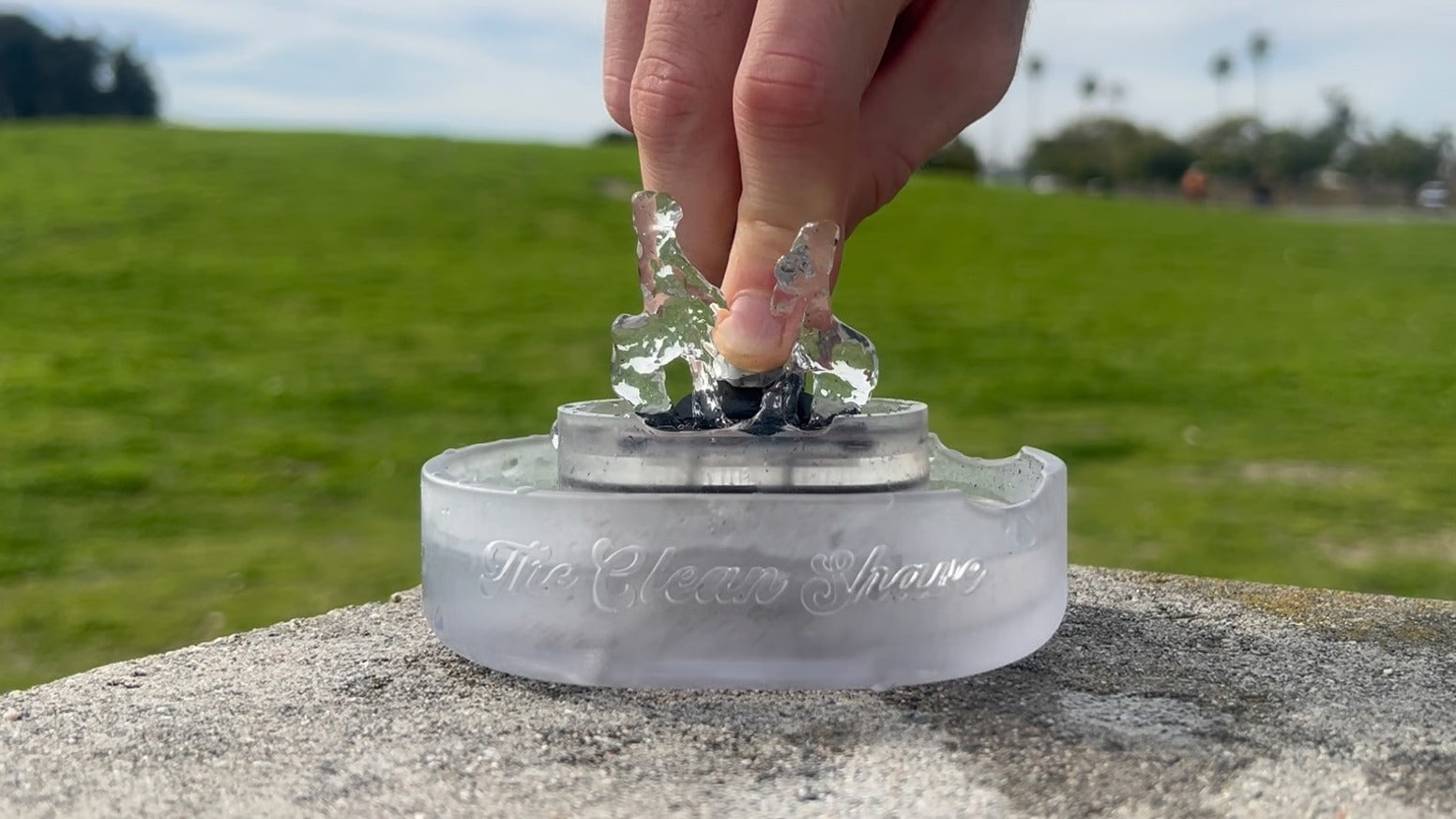 The Razor Rinser® from the Kickstarter campaign